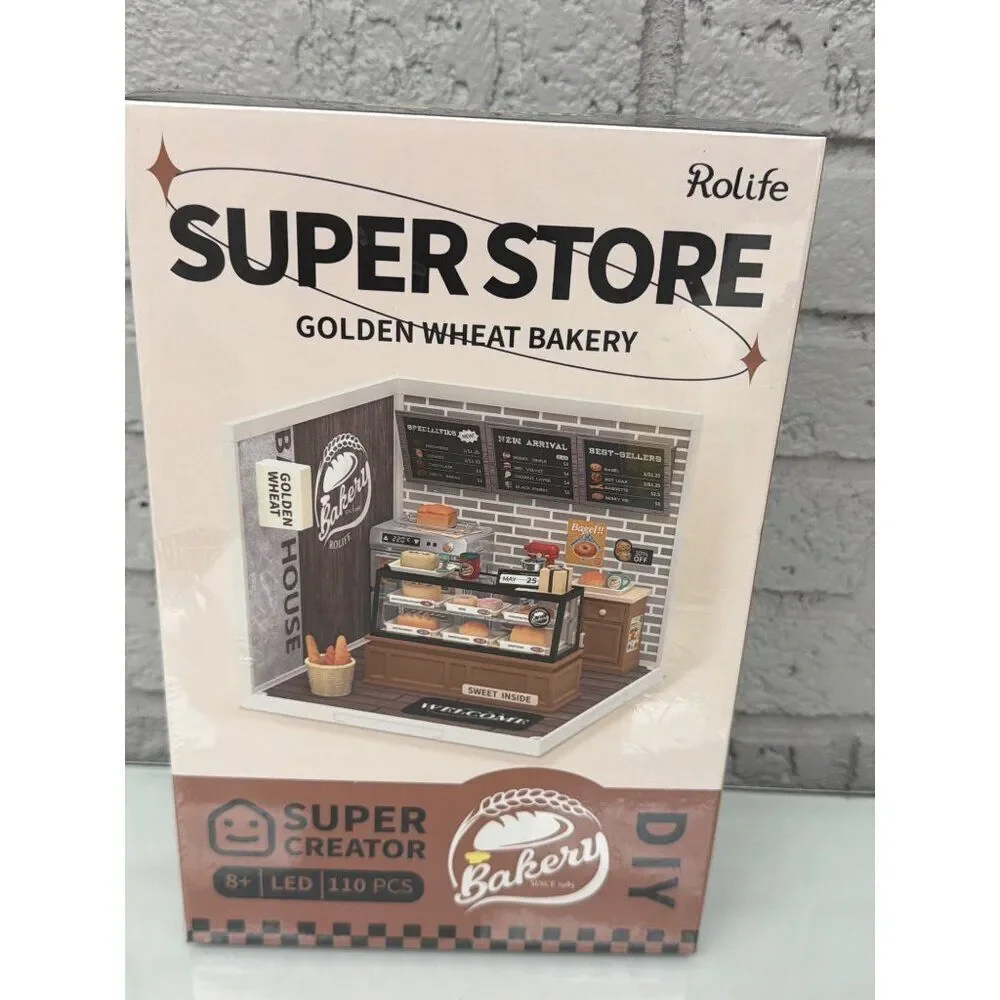 Rolife Super Store Golden Wheat Bakery DIY with LED Lights 110 PCS